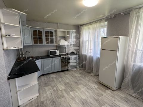 2-komnatnaya-ul-rodionova-d-184 фото