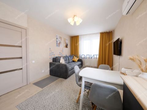 3-komnatnaya-ul-cvetochnaya-d-13-k1 фото