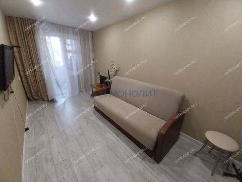 3-komnatnaya-ul-svobody-d-112 фото