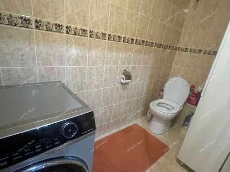 трёхкомнатная квартира на проспекте Ильича дом 39  к2