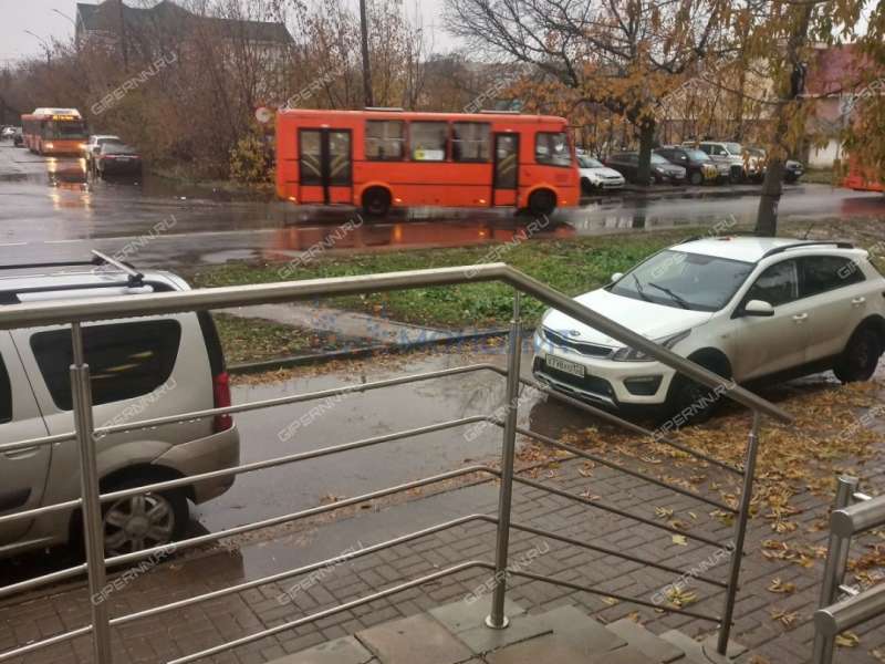 помещение под офис, торговую площадь на улице Свободы