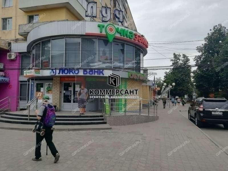 помещение под торговую площадь на улице Коминтерна