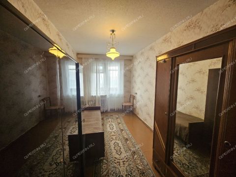 3-komnatnaya-ul-gvardeycev-d-11 фото