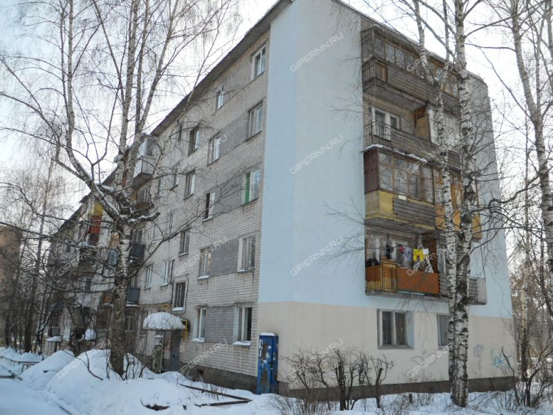 трёхкомнатная квартира на бульваре 60-летия Октября дом 6