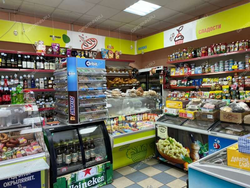 помещение под торговую площадь на улице Октябрьской Революции