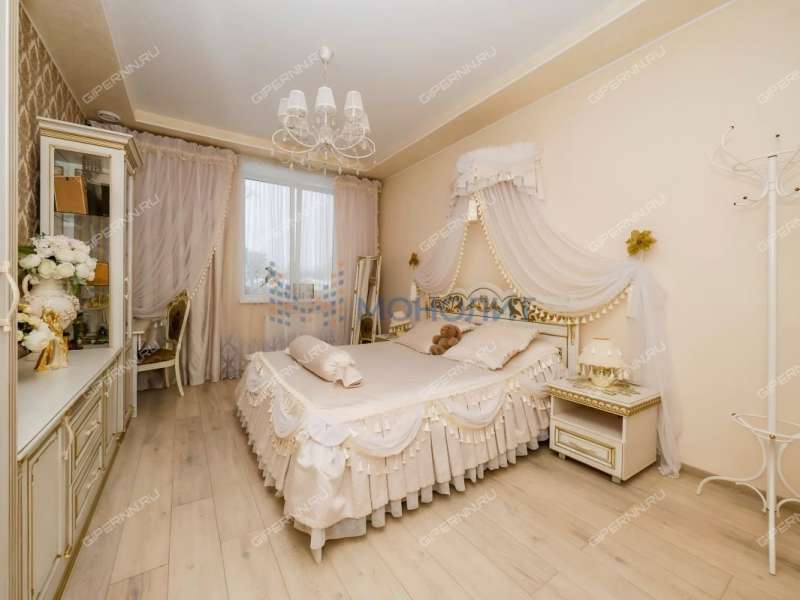 трёхкомнатная квартира на Алексеевской улице дом 8А/1