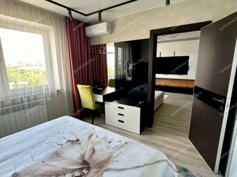 3-komnatnaya-b-r-60-letiya-oktyabrya-d-21-k1 фото