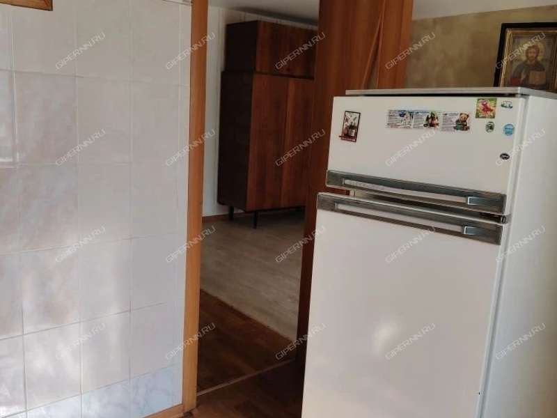 однокомнатная квартира на проспекте Кирова дом 16