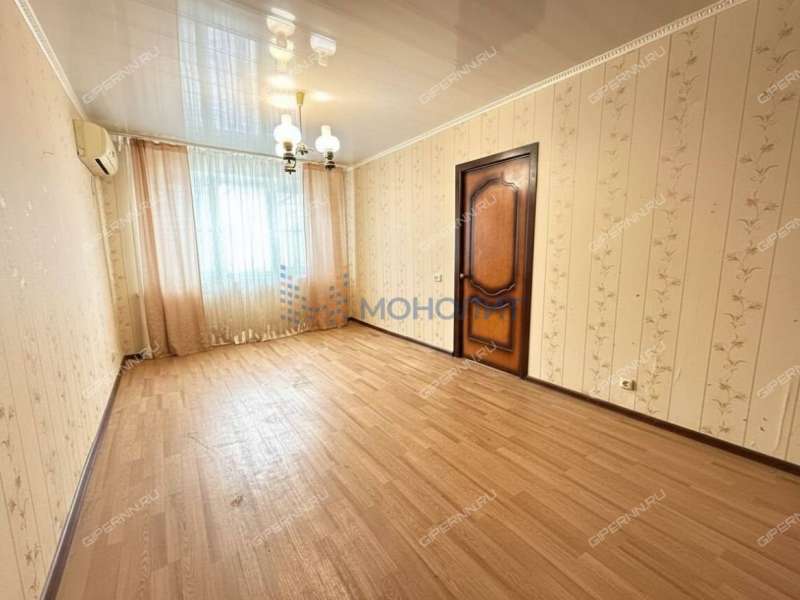 трёхкомнатная квартира на Кудьминской улице дом 3