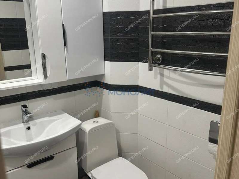 двухкомнатная квартира в 2-м микрорайоне дом 23 город Кстово