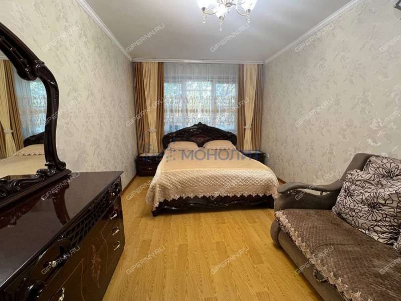 двухкомнатная квартира на улице Мельникова дом 28