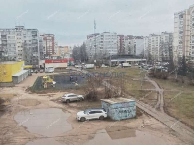 комната в доме 12 на улице Строкина