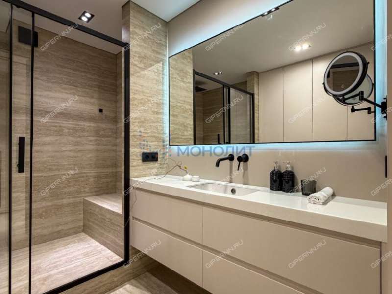 четырёхкомнатная квартира на Сенной площади дом 1