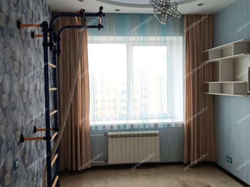 трёхкомнатная квартира на улице Коминтерна дом 139