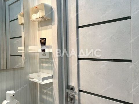 3-komnatnaya-ul-sergeya-akimova-d-25 фото