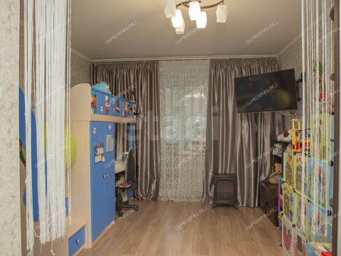 1-komnatnaya-ul-raduzhnaya-d-4a фото